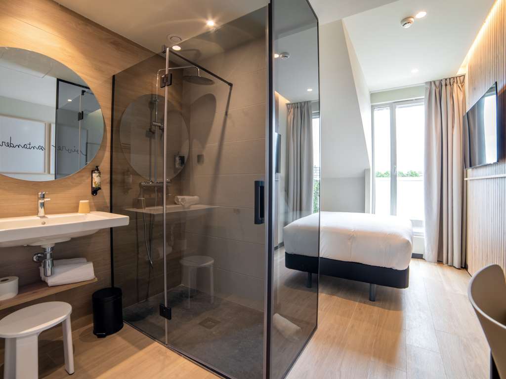 ibis Styles Santander - Image 1