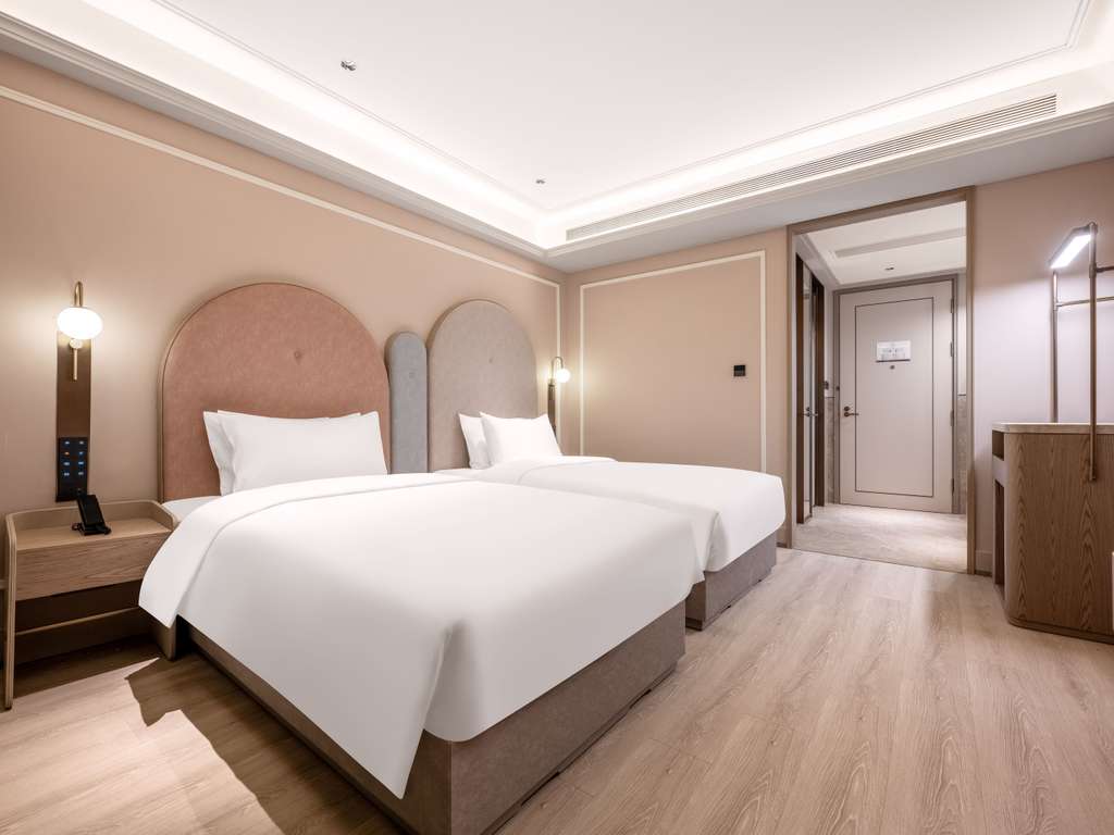 Mercure Kuitun Duku Garden - Image 4