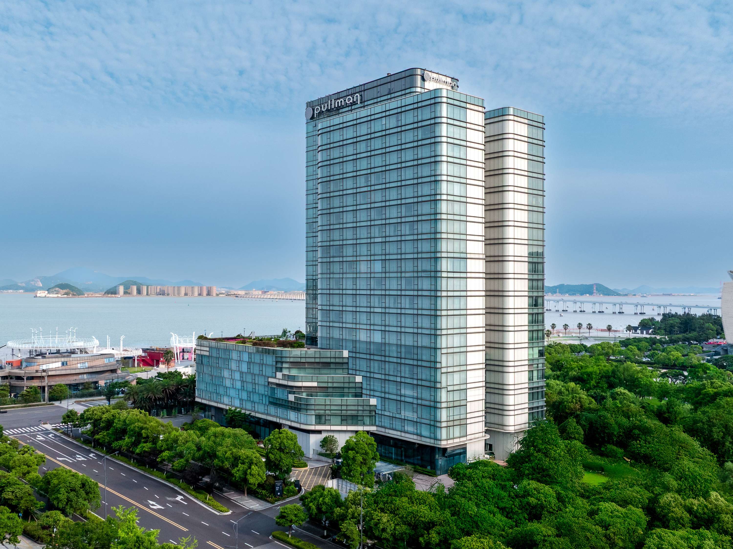 舟山雅高铂尔曼酒店