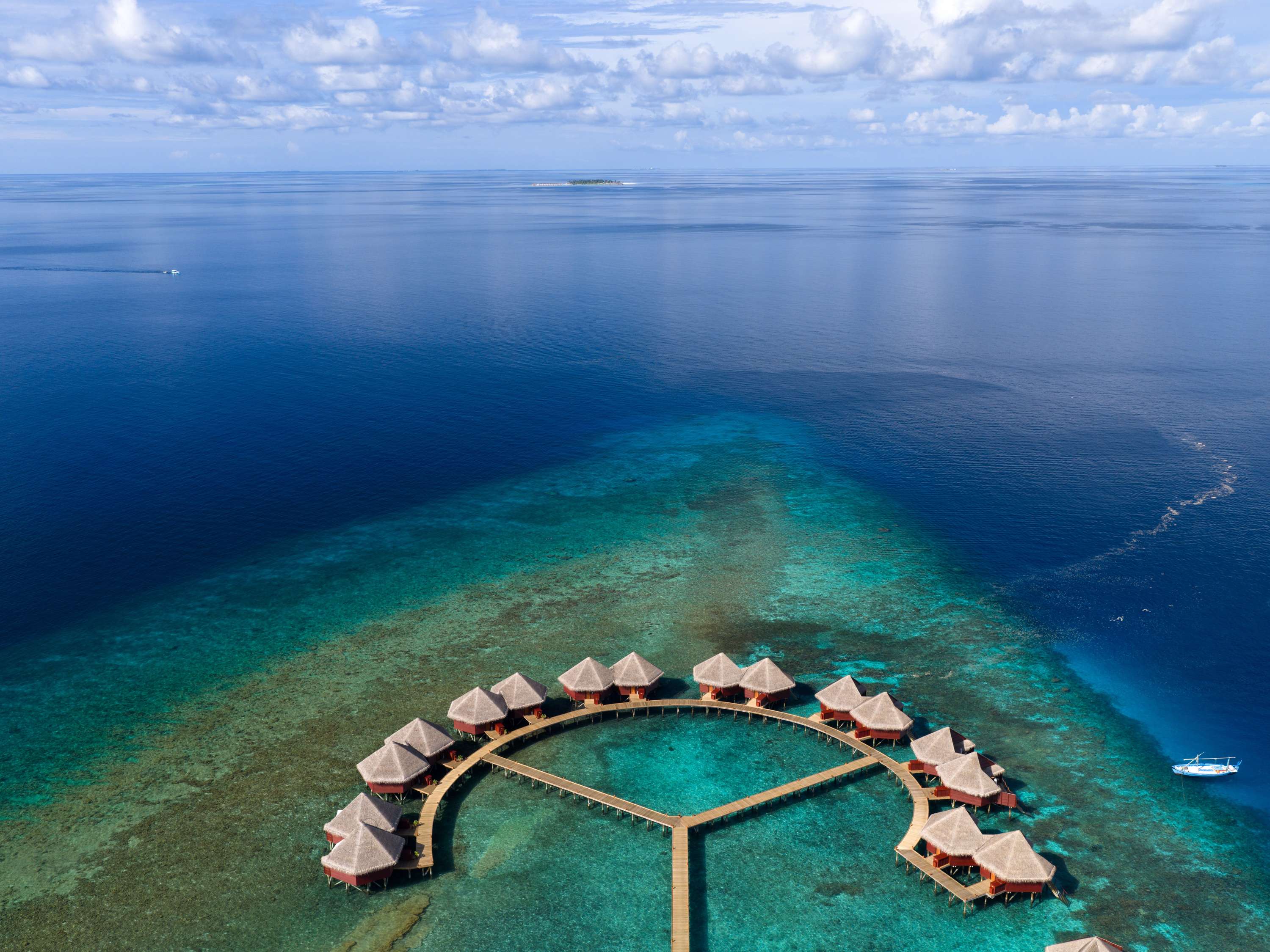 V Villas Maldives at Mirihi - MGallery Collection — 11/30