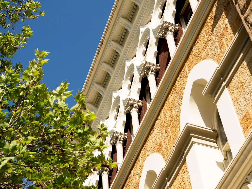 Adabco Boutique Hotel Adelaide - Image 2