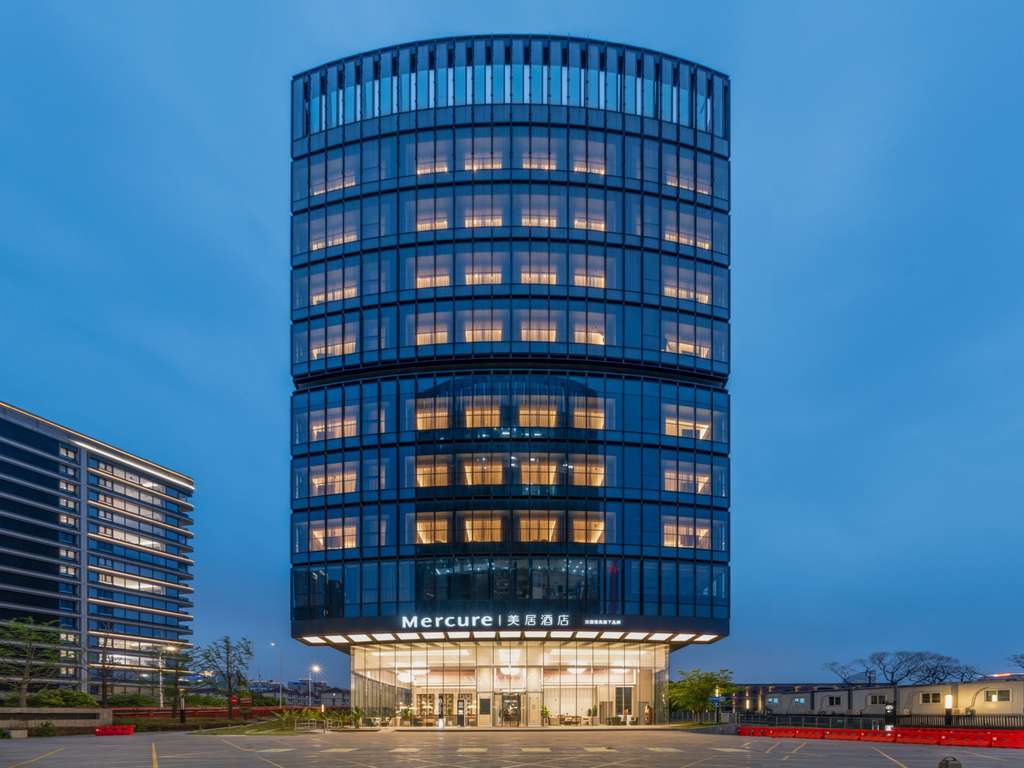 Mercure Shanghai Lujiazui Binjiang Center - Image 3
