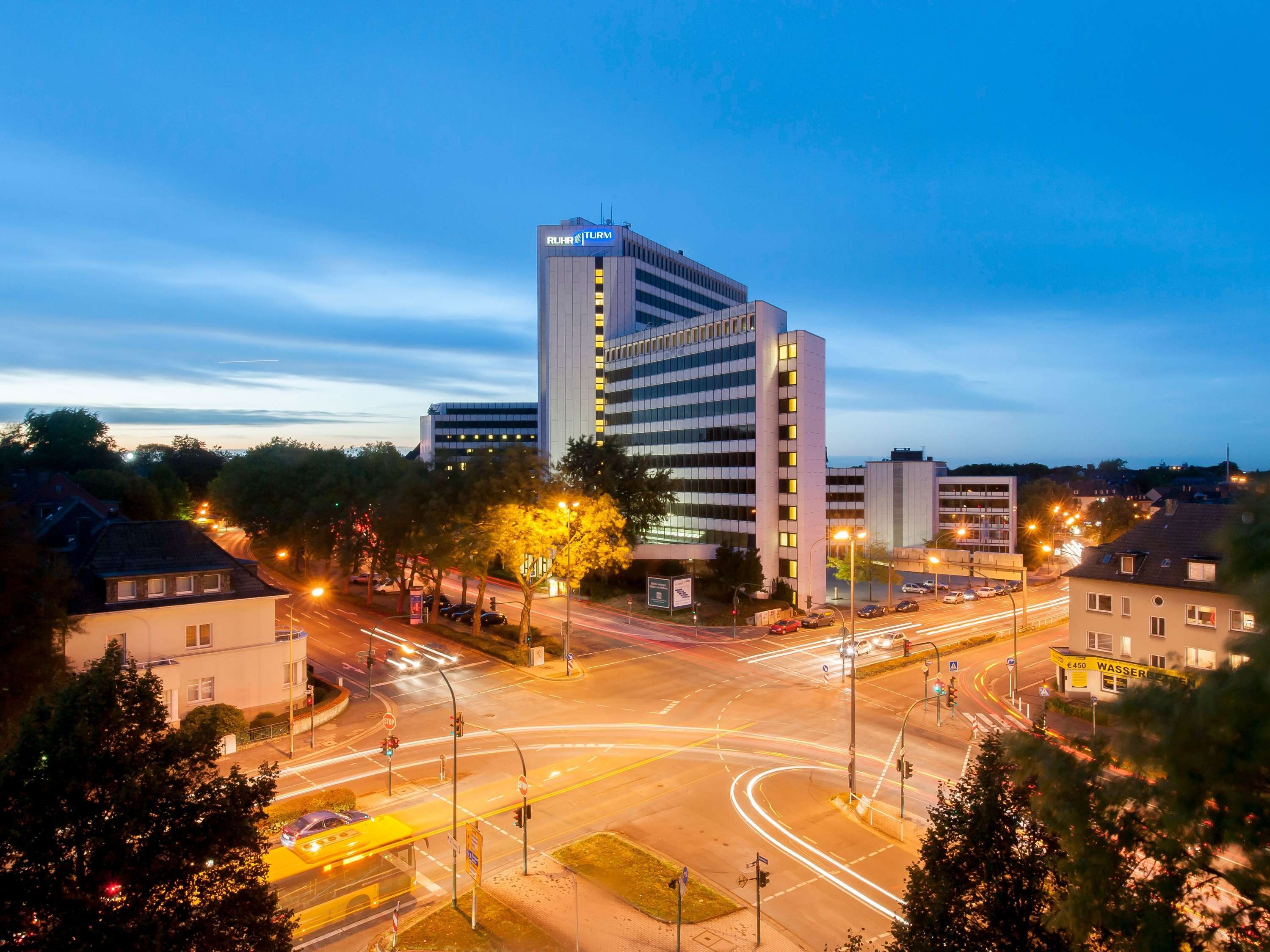 Webers Hotel im Ruhrturm Essen by Accor