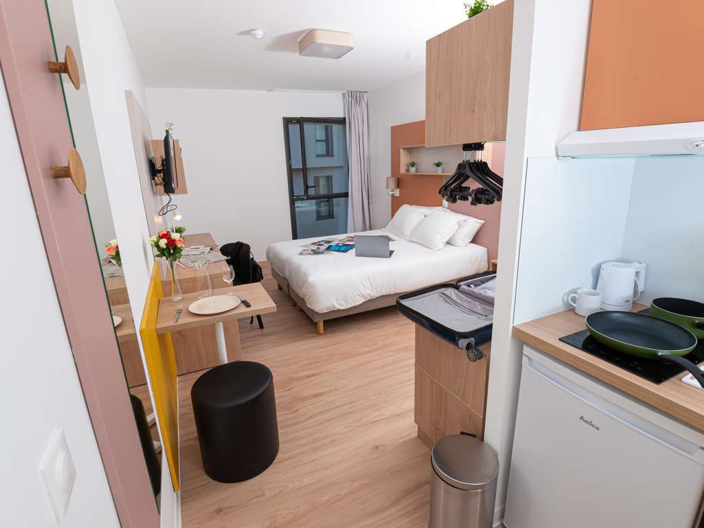 Aparthotel Adagio Access Toulon Centre Gare (Decembre 2026) - Image 2