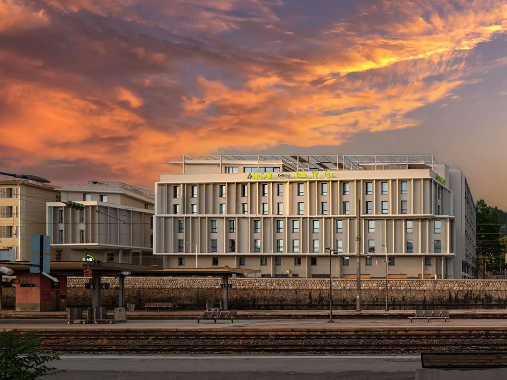 Aparthotel Adagio Access Toulon Centre Gare (Decembre 2026) - Image 4
