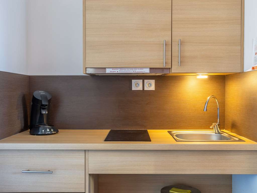 Aparthotel Adagio Access Clermont-Ferrand Centre Jaude - Image 3