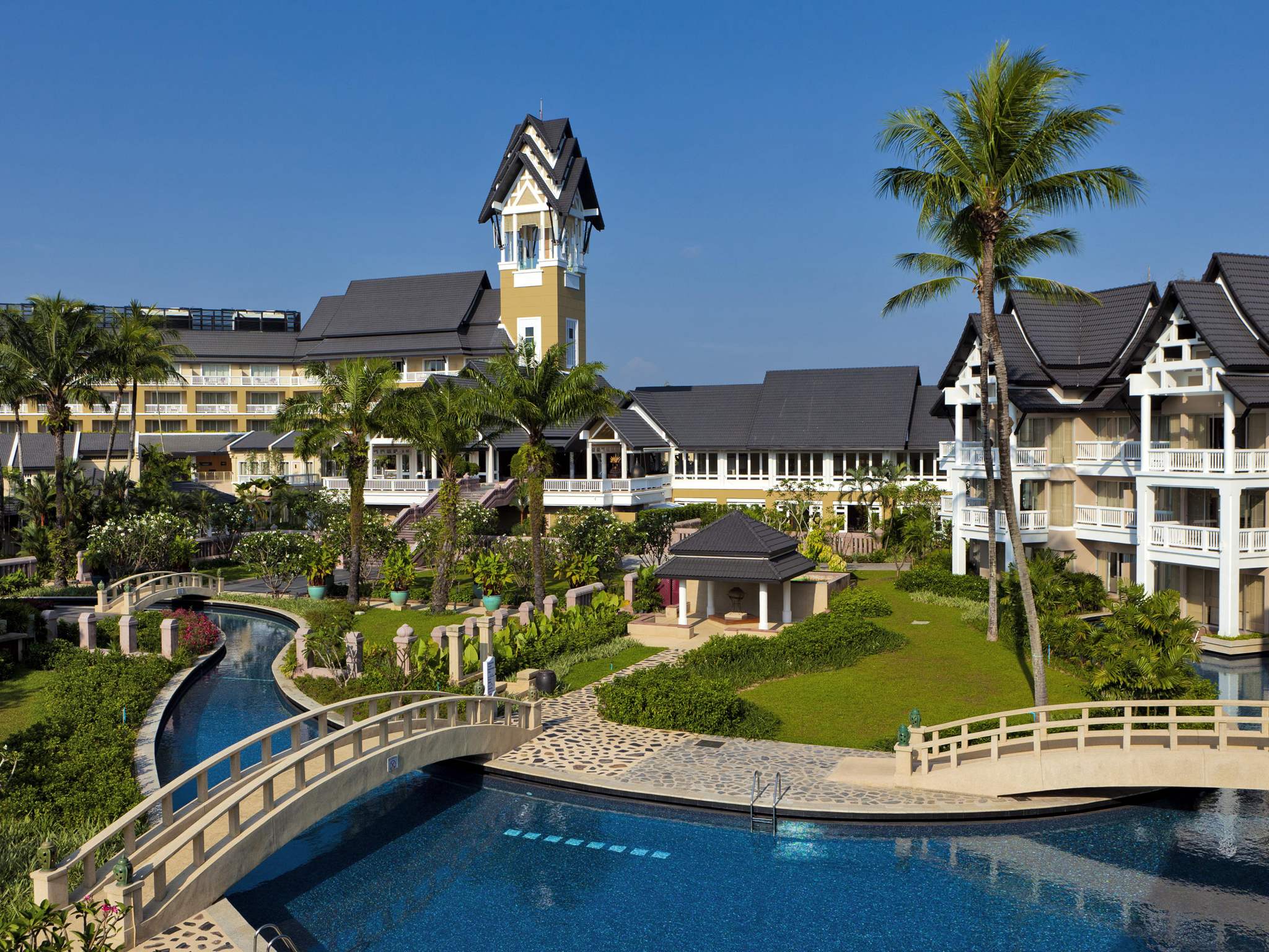 Hotel In Zhuhai Angsana Zhuhai Phoenix Bay - 