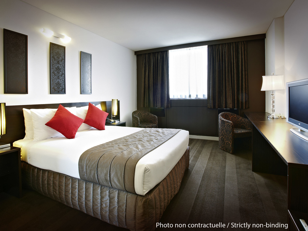 Mercure Tokyu Stay Osaka Namba — 8/14